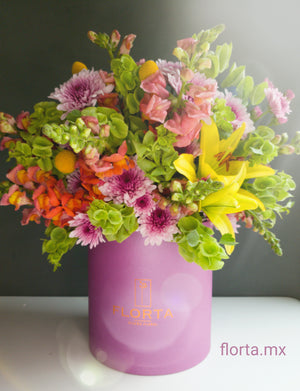 Sombrerera Lila con Mix de Flores